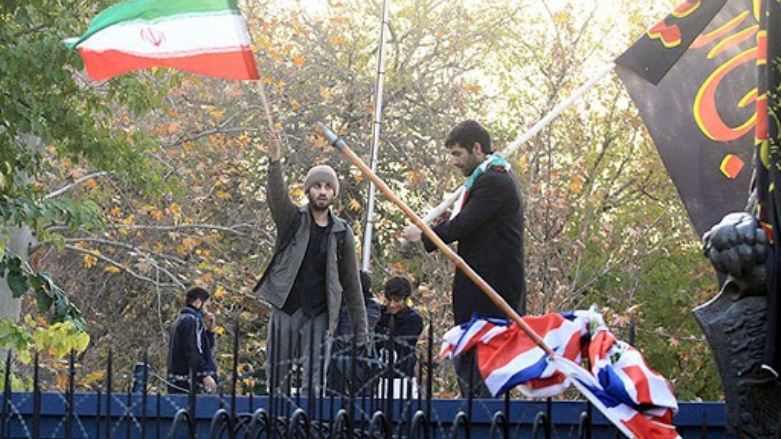 نماینده تهران: ظریف درباره‌ی جبران خسارت ۲۷میلیاردی به انگلیس روشنگری کند 